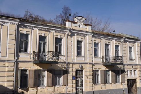 Суд обязал владельца дома-памятника на Андреевском спуске заключить охранный договор