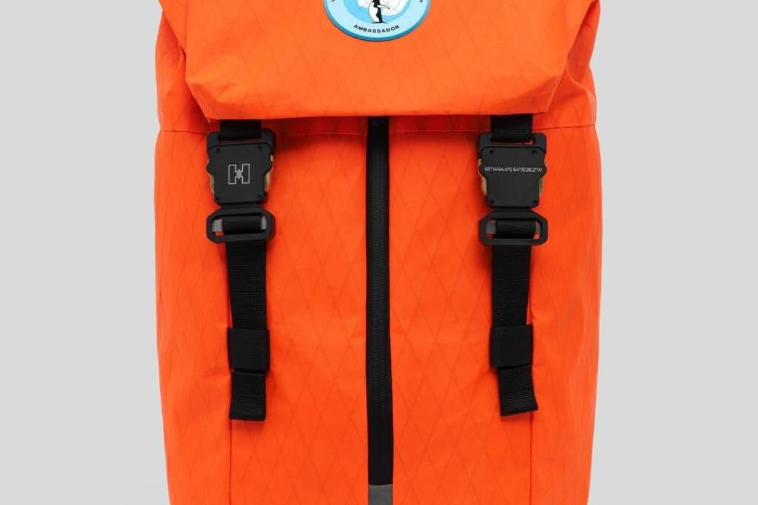 Бренд Huru розробив нову модель рюкзака у колаборації зі Славою Балбеком, присвячену антарктичному центру