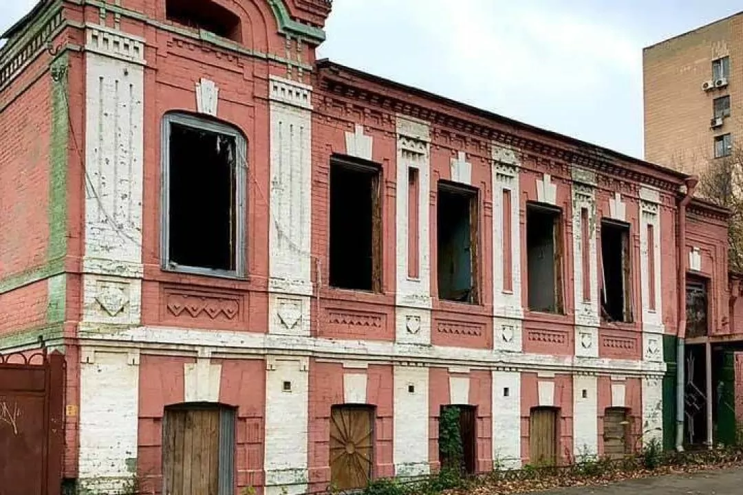 На Татарці під загрозою знищення опинилася історична будівля