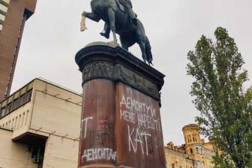 Оставить коня: памятник Щорсу в Киеве могут демонтировать не полностью
