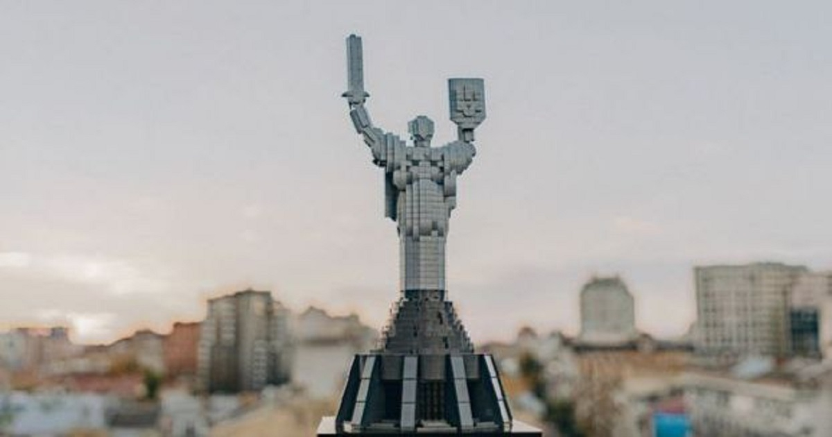 LEGO-митці створили набори з українськими пам'ятками архітектури ...