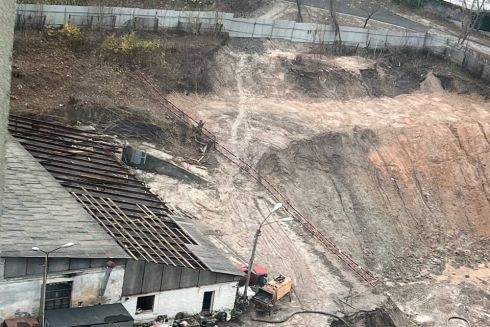 Біля Солом'янського парку відновили будівництво ЖК, незважаючи на припис благоустрою