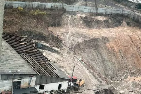 Біля Солом'янського парку відновили будівництво ЖК, незважаючи на припис благоустрою