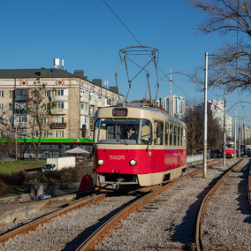Несмотря на ремонт путей, скорость трамваев в Киеве не увеличивается: какие самые проблемные участки
