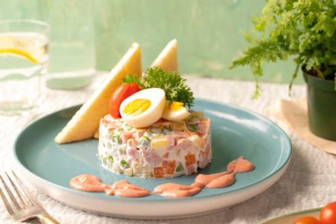 Де купувати найдешевші продукти для Олівʼє – порівняння цін у магазинах Києва