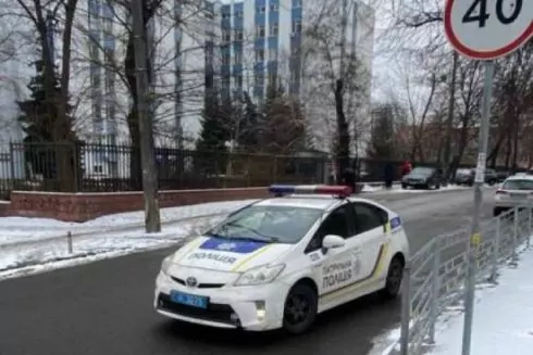 У Києві через ракетну атаку РФ перекрили рух деякими дорогами: адреси