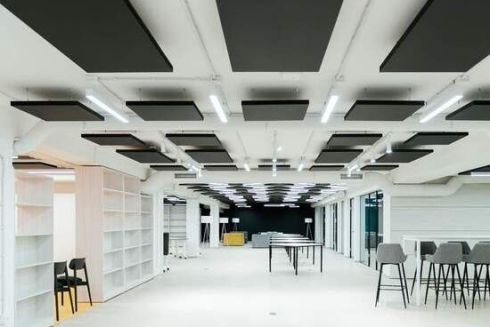 З кафе, вбиральнями і душовими: у бібліотеці КПІ відкрили інноваційне укриття-коворкінг