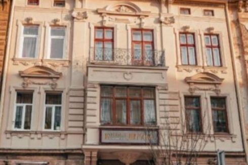 У Львові відреставрували фасад кам’яниці XIX століття: фото