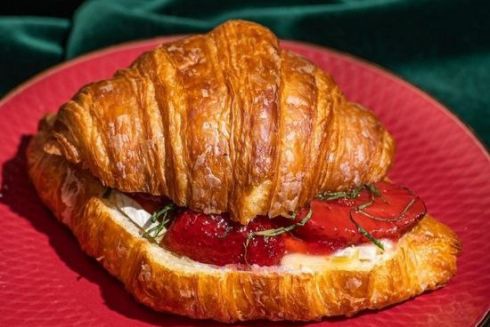 На Шота Руставелі запрацювало кафе &laquo;Любов і кава&raquo; зі стравами французької кухні