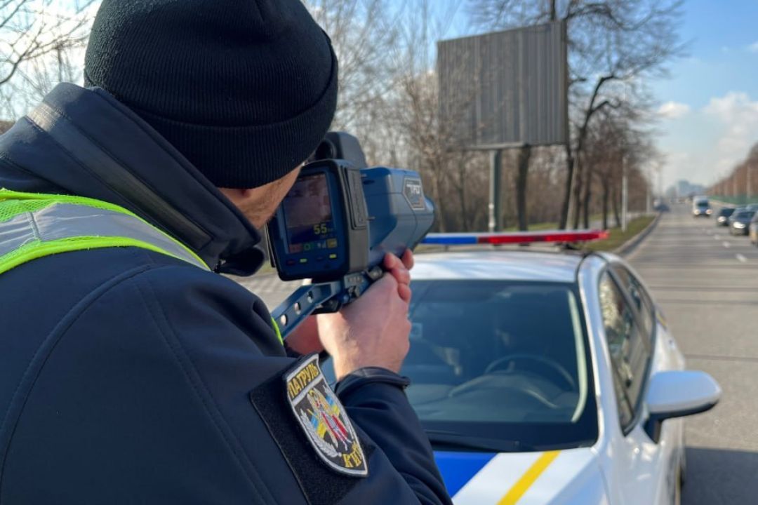 Де у Києві стоять камери вимірювання швидкості: адреси