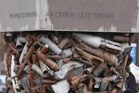 В Ірпені відкрили монумент "Воля", виготовлений з російських ракет та снарядів