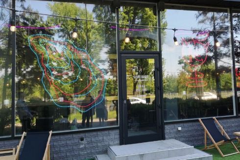 На Русанівці відкрився перший на лівому березі "Білий налив"