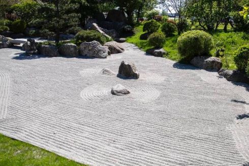 У парку "Кіото" відкрили оновлений сад каменів