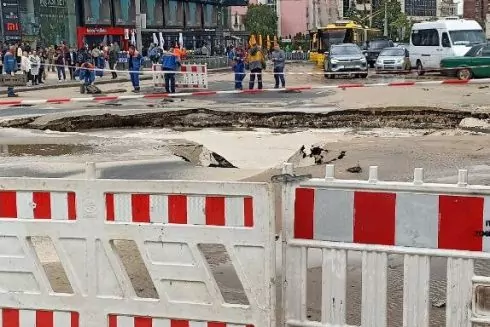 Через постійні прориви трубопроводу на Либідській відкрито кримінальне провадження