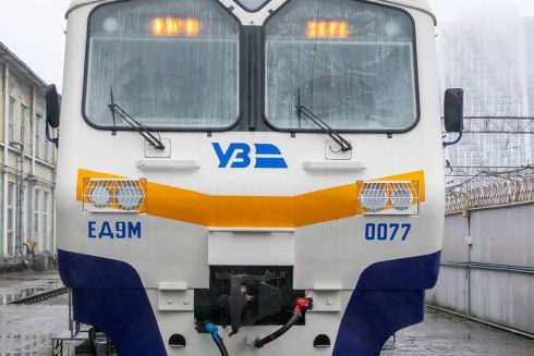 "Укрзалізниця" модернізувала електричку Київ &mdash; Чернігів: дивіться, який вигляд вона має