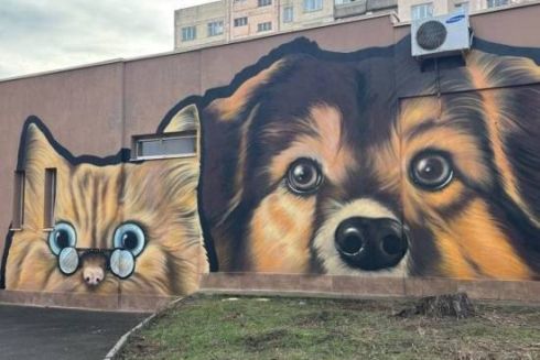 У Києві зʼявився новий мурал художниці Фуллен