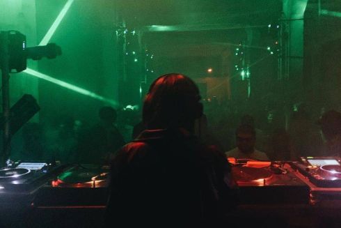 Найкраще за тиждень: Історія німецької діджейки, яка переїхала до Києва та проєкти про український гастроспадок