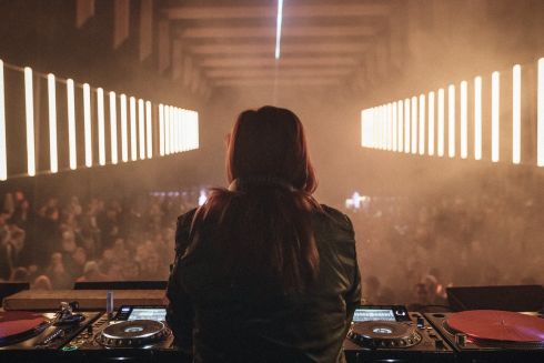 В Киеве состоится рейв на заводе от лейбла Nechto Анастасии Топольской