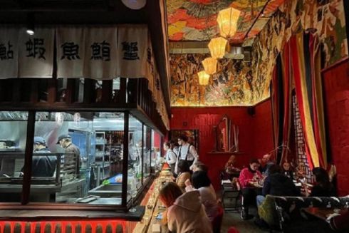 На «Кловській» відкрився ресторан Coco з японським хумусом і ролами без рису