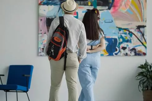 В Украине запустили онлайн-магазин культурных событий и услуг. Можно арендовать кинотеатр или посетить сквот