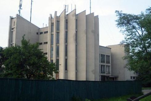 На Воскресенке сносят модернистский бассейн. Там планируют построить жилой комплекс