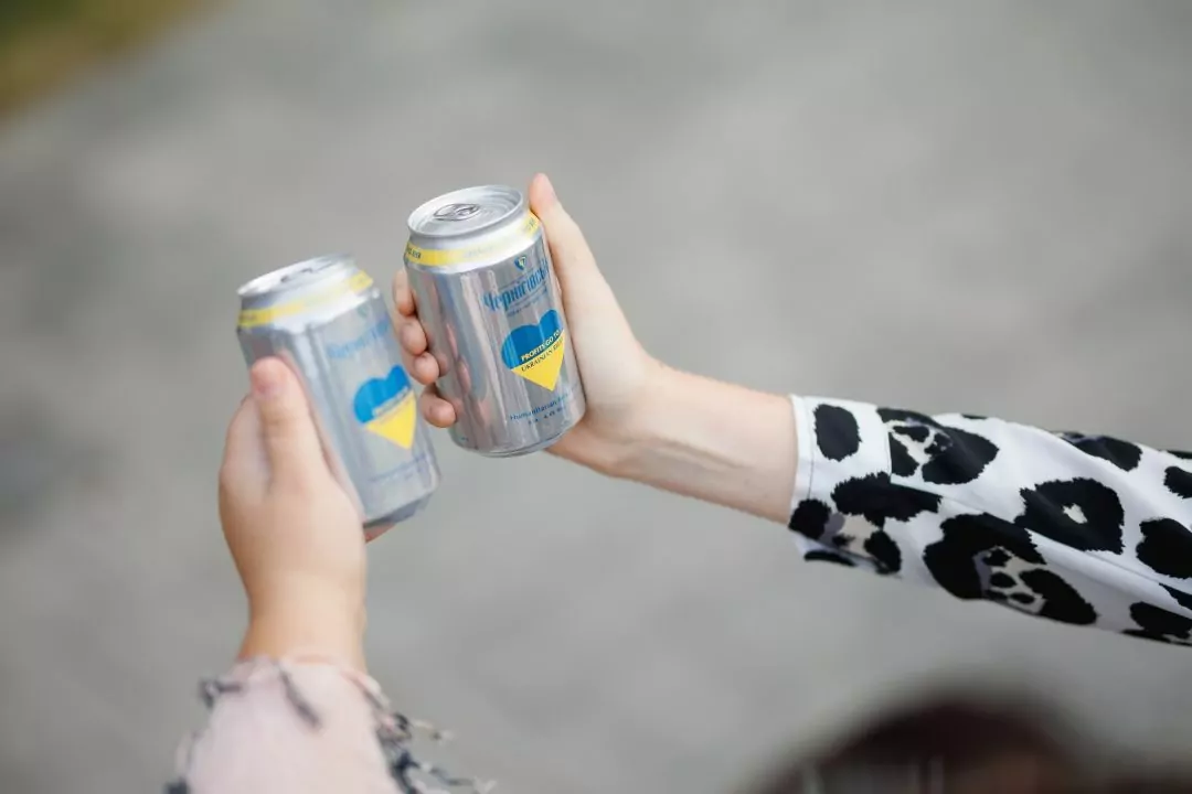 У &ldquo;Сільпо&rdquo; продаватимуть пиво &ldquo;Чернігівське&rdquo; за 10 копійок: його зварили в Європі для підтримки України