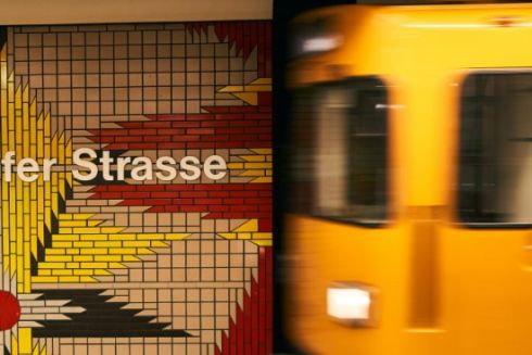 По всій Німеччині запровадили універсальний проїзний: скільки він вартує