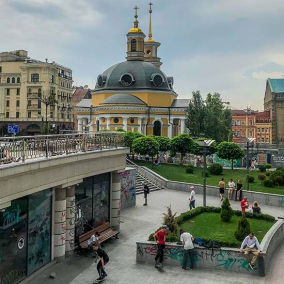 Стан Поштової площі у Києві потребує невідкладної перевірки: які загрози існують