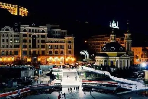 На Почтовой площади построят музей и торговый центр