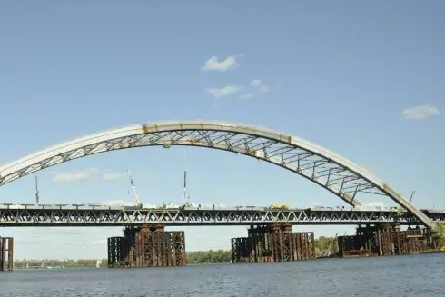 КГГА не хочет отдавать Подольско-Воскресенский мост &laquo;Укравтодору&raquo;. Что сейчас происходит