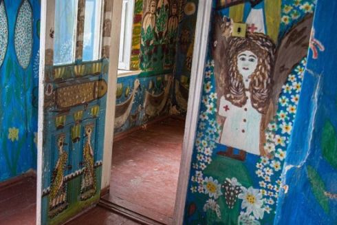 В Олешках пошел под воду дом-музей художницы Полины Райко