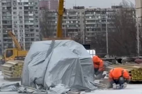 Шляхопровід на перехресті вулиць Богатирської та Полярної планують відкрити до травня