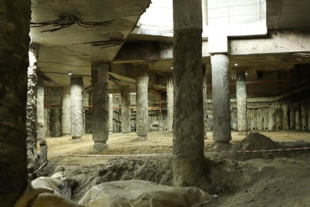 Кияни просять захистити від забудови середньовічні розкопки на Поштовій площі: петиція