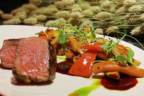 Біля Львівської площі відкрили ресторан авторської кухні Praktika