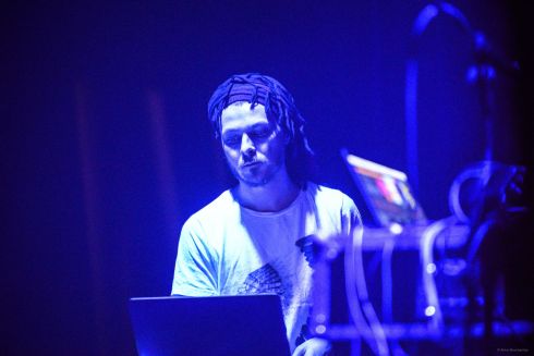 Куда пойти в Киеве: “Всі Свої”, Charity Market, фотовыставка о войне