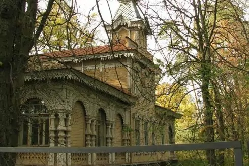 В Пуще-Водице пытались поджечь столетний памятник архитектуры