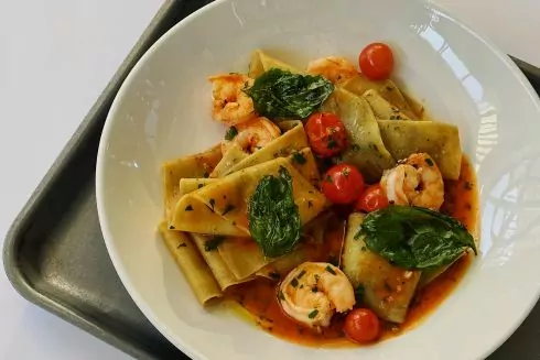 На Kyiv Food Market открыли корнер Pasta & Focaccia на месте Pinzaza