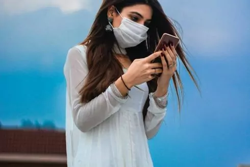 Карантин в Украине продлили до конца года. Ограничения усилят