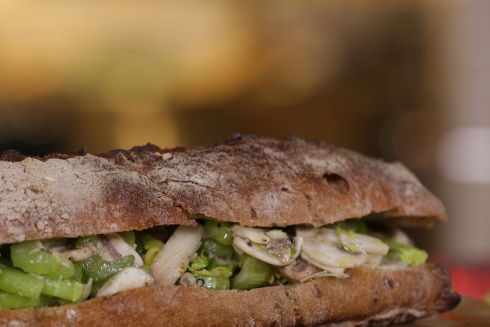 Три праздничных блюда, для которых не нужна плита и электрика