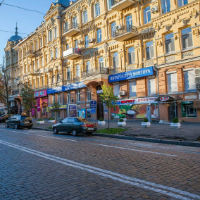 Центральные улицы Киева очистили от рекламных вывесок: как они теперь выглядят
