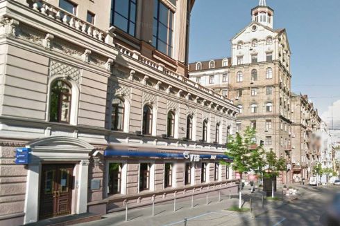 Дома на бульваре Шевченко очистили от рекламных вывесок: как они теперь выглядят