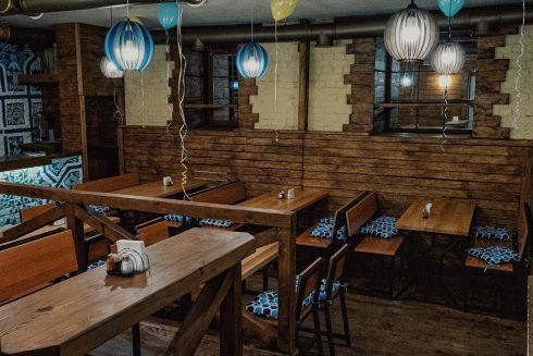 На Великій Житомирській відкрився ресторан узбецької кухні