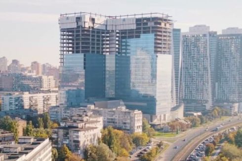 У Києві вчетверте не змогли продати на аукціоні хмарочос-недобуд Sky Towers