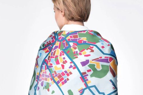 Украинский бренд MustHave выпустил платок с картой Львова