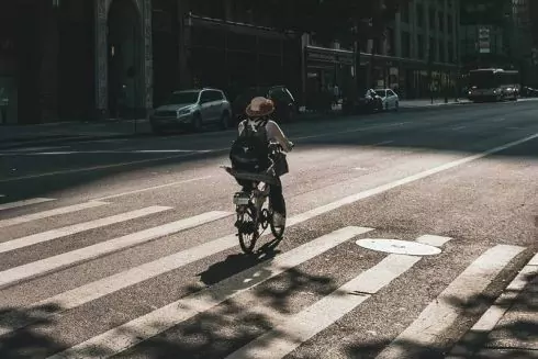 Велосипедистам разрешили двигаться по полосе для общественного транспорта