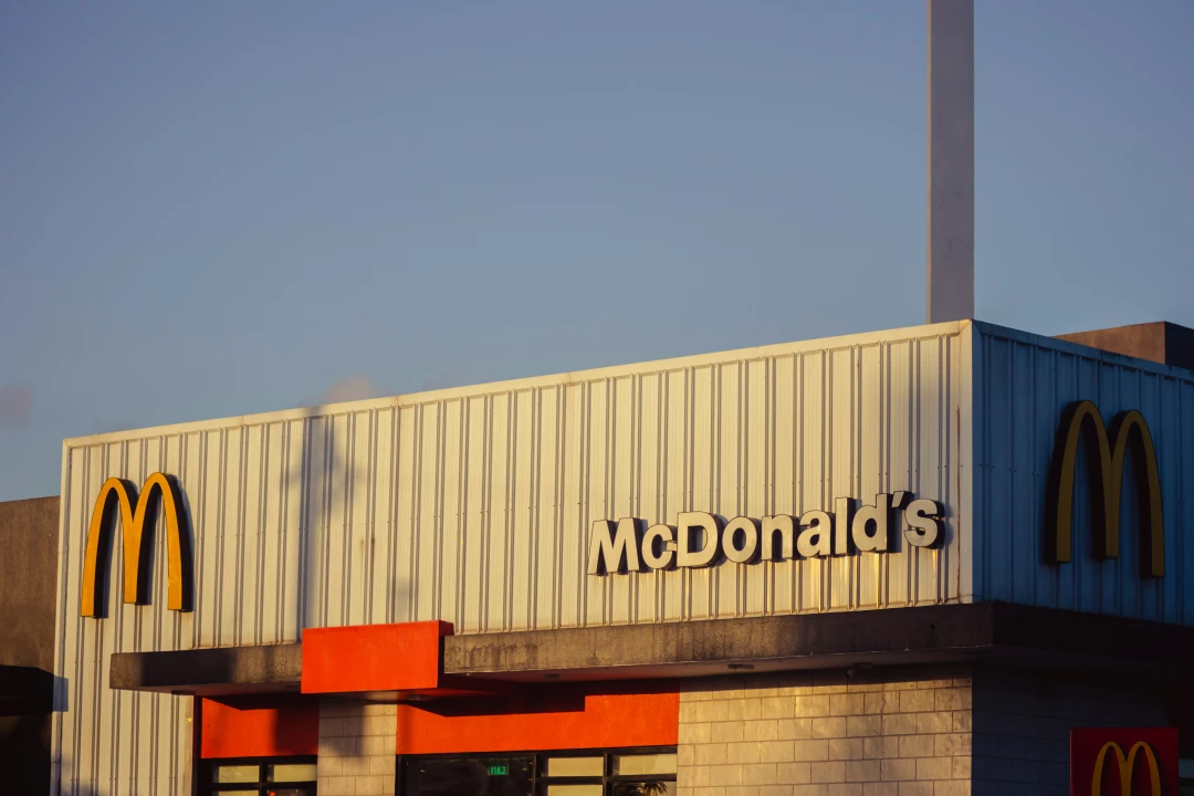 McDonald&rsquo;s скорочує меню в усіх ресторанах України через російський удар по складу