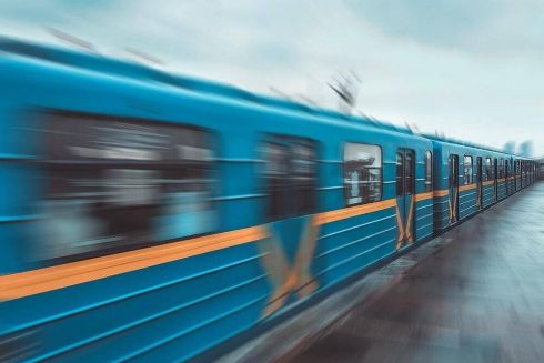 У київському метро побільшало станцій, на яких не зупинятимуться поїзди