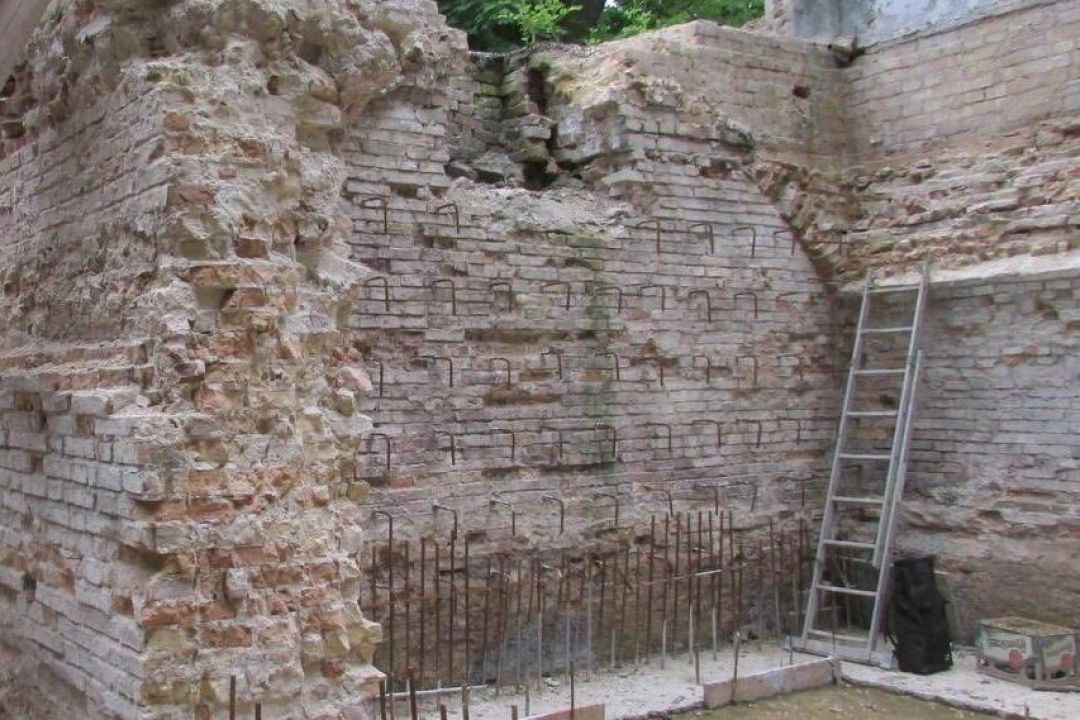 У Києві розбирають залишки палацу Розумовського — попри заборону Мінкульту