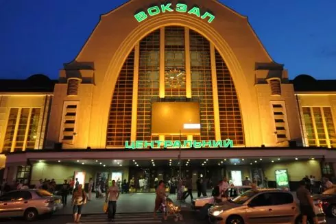 На Центральному вокзалі Києва можна буде збудувати власну залізницю: подробиці