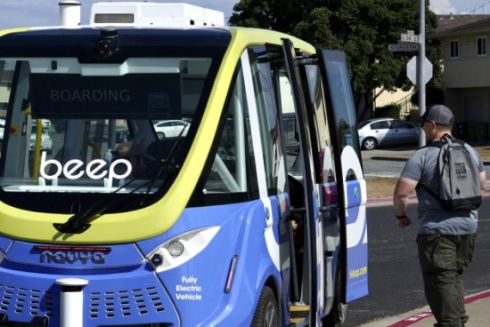 У Сан-Франциско з’явились безкоштовні автобуси без водіїв: що з ними не так